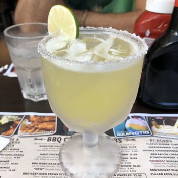 Dallas BBQ Washington Heights - Regular Margarita - Barbeque Near Me - New York, New York