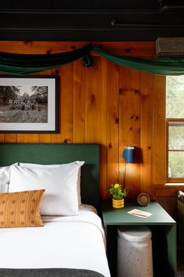 LOGE Glacier by null