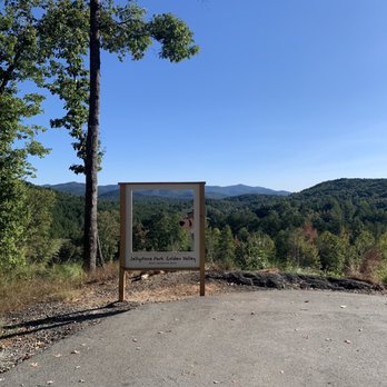 Jellystone Park- Golden Valley - Photography Spot With Trees in Background - Campgrounds Near Me - Bostic, North Carolina