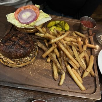 B2 Bistro + Bar - Burger & Fries - Cocktail Bars Near Me - Point Pleasant Beach, New Jersey