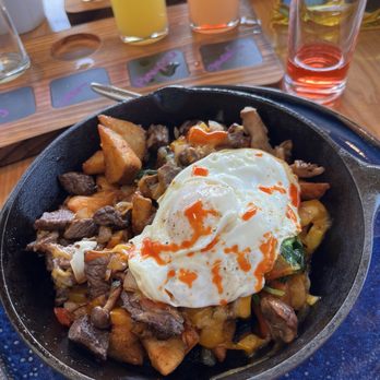 Jetty Bar & Grille - Mushroom Hash Skillet - Seafood Near Me - Everett, Washington
