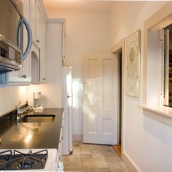 Captain Morse House - Back - Full Kitchen