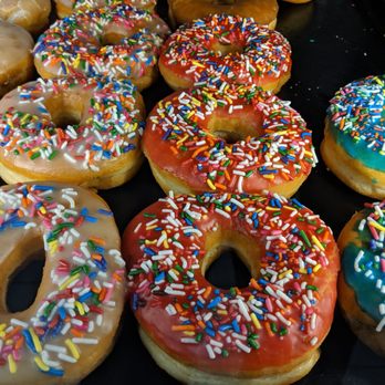 Winchell's Donut House - My favorites - Donuts Near Me - Tarzana, California Winchell's Donut House - My favorites - Donuts Near Me - Tarzana, California