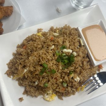 Hangout Ramen Build Your Own - Kenner - Simple Egg Fried Rice - Ramen Near Me - Kenner, Louisiana