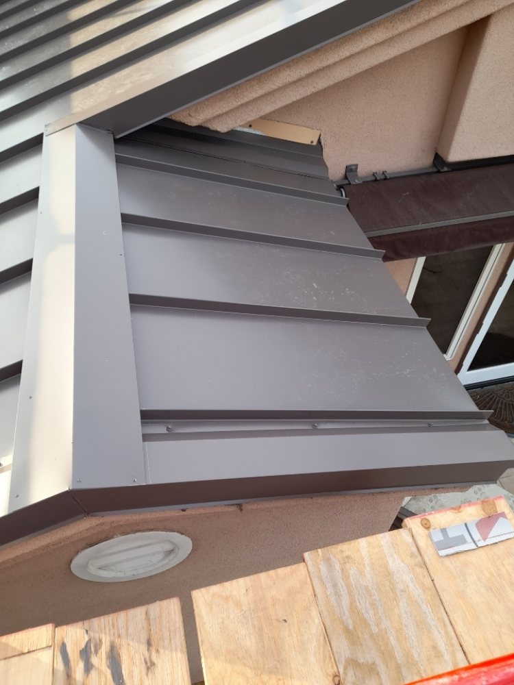 Slide of Old Fashion Roofing