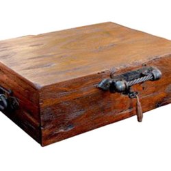 Hacienda Humidor by Brizard & Co.