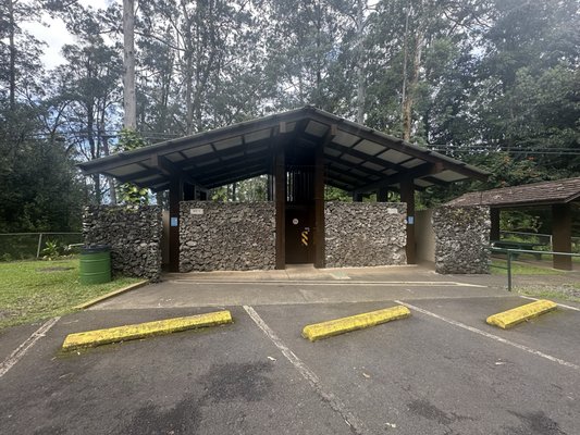 Pua'a Ka'a Falls by null