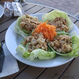 Chicken Lettuce Cup
