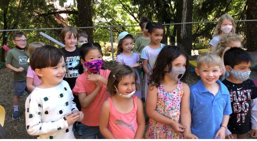 Hands On Art & Play, Inc. Logo