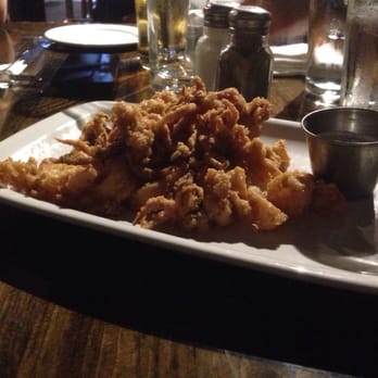 Union Social Eatery - Crispy Calamari - American Near Me - Toronto, Ontario
