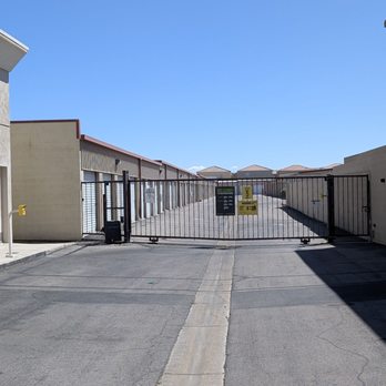 Extra Space Storage - Love the fact that it's skated lots of security cams makes you feel like a very safe and secure space - Self Storage Near Me - Las Vegas, Nevada