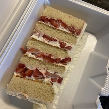 Nantucket Grill - Durham - Strawberry short cake!! YUM - American Near Me - Durham, North Carolina