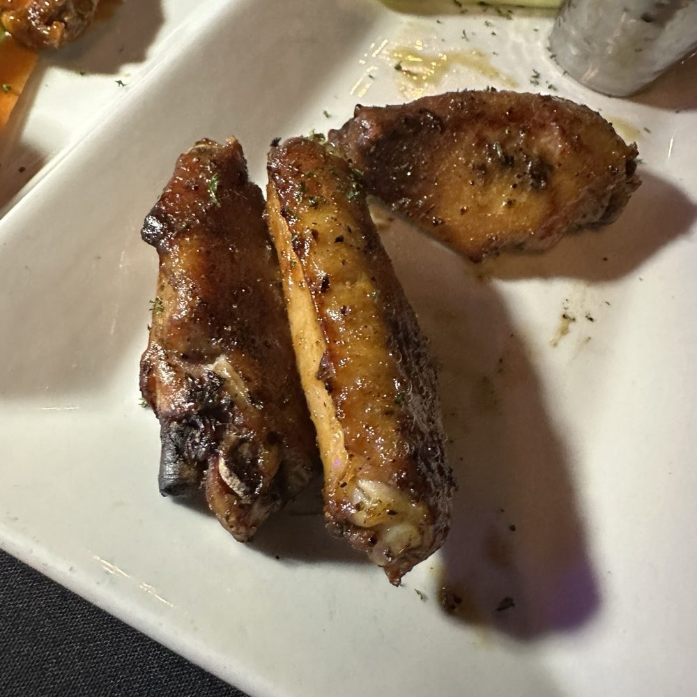 42 Bar And Grill - Smoked wings - Hookah Bars Near Me - Atlanta, Georgia