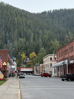 Silver Corner Bar by null