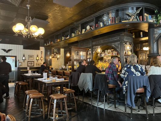 White Oak Tavern by null