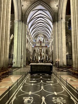 Nidaros Cathedral by null