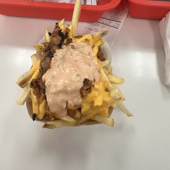 In-N-Out Burger - Burgers Near Me - Draper, Utah