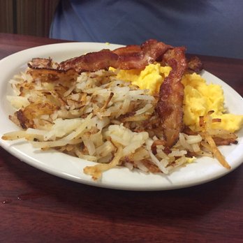 Gigi's Country Kitchen - Traditional - American Near Me - The Plains, Ohio Gigi's Country Kitchen - Traditional - American Near Me - The Plains, Ohio