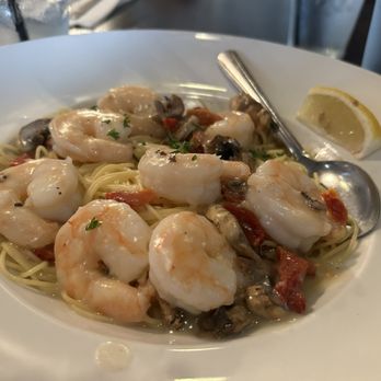 Vincenzo's - Shrimp Limone - Italian Near Me - Saint Louis, Missouri