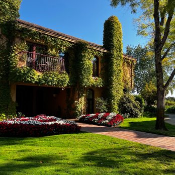 Vinarosa Resort & Spa - Hotels Near Me - Santa Rosa, California Vinarosa Resort & Spa - Hotels Near Me - Santa Rosa, California