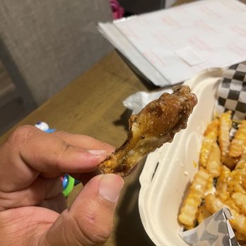 Stewart&Grub - Chicken wings - Chicken Wings Near Me - Downey, California Stewart&Grub - Chicken wings - Chicken Wings Near Me - Downey, California
