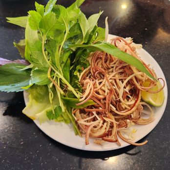 Ngự Bình Restaurant - Bún Bò Huế toppings - Vietnamese Near Me - Westminster, California