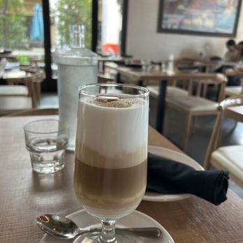 Doppio Zero Concord Veranda - Cafe Latte - Italian Near Me - Concord, California