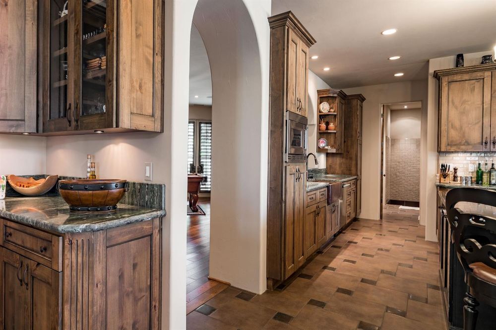 Slide of Eagle Fire & Water Restoration