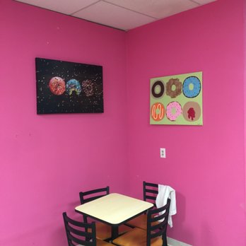 Sesame Donuts - Inside - Donuts Near Me - Hillsboro, Oregon Sesame Donuts - Inside - Donuts Near Me - Hillsboro, Oregon