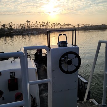 Cal Boat Diving - Sunrise. Boat ready to go! - Snorkeling Near Me - Ventura, California Cal Boat Diving - Sunrise. Boat ready to go! - Snorkeling Near Me - Ventura, California