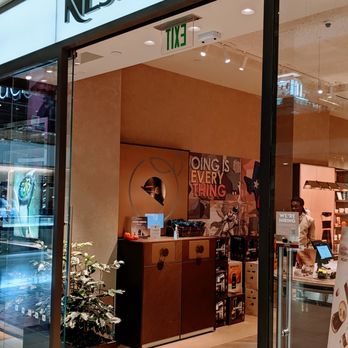 Nespresso Boutique - Outside - Coffee & Tea Near Me - Houston, Texas Nespresso Boutique - Outside - Coffee & Tea Near Me - Houston, Texas