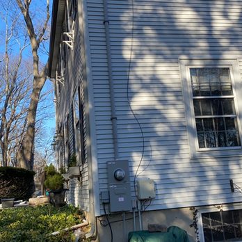 Cocchi Electric - 200 amp service - Electricians Near Me