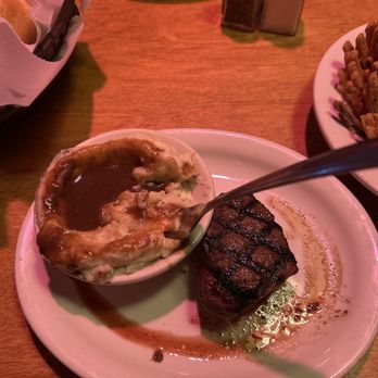 Texas Roadhouse - Steakhouses Near Me - Dyer, Indiana