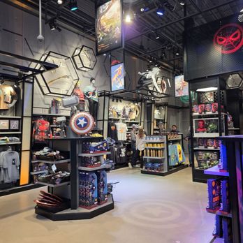 Avengers Reserve - Toy Stores Near Me