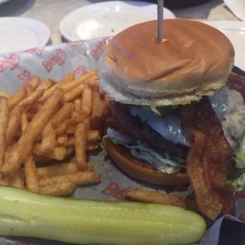 Bubba's 33 - Guacamole bacon burger - American Near Me - Peoria, Arizona Bubba's 33 - Guacamole bacon burger - American Near Me - Peoria, Arizona