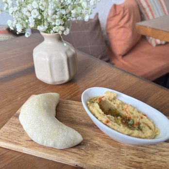 Boochmania - Hummus + Fresh Pita - Kombucha Near Me - San Francisco, California