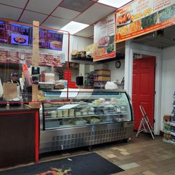 Hip Hop Fish & Chicken - Interior vibe