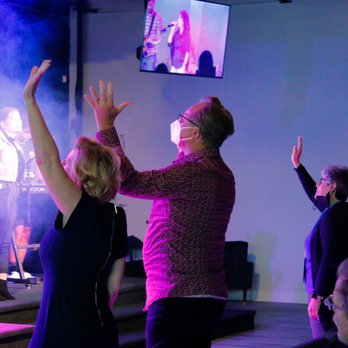 Shadow Rock Church - Churches Near Me - La Quinta, California Shadow Rock Church - Churches Near Me - La Quinta, California