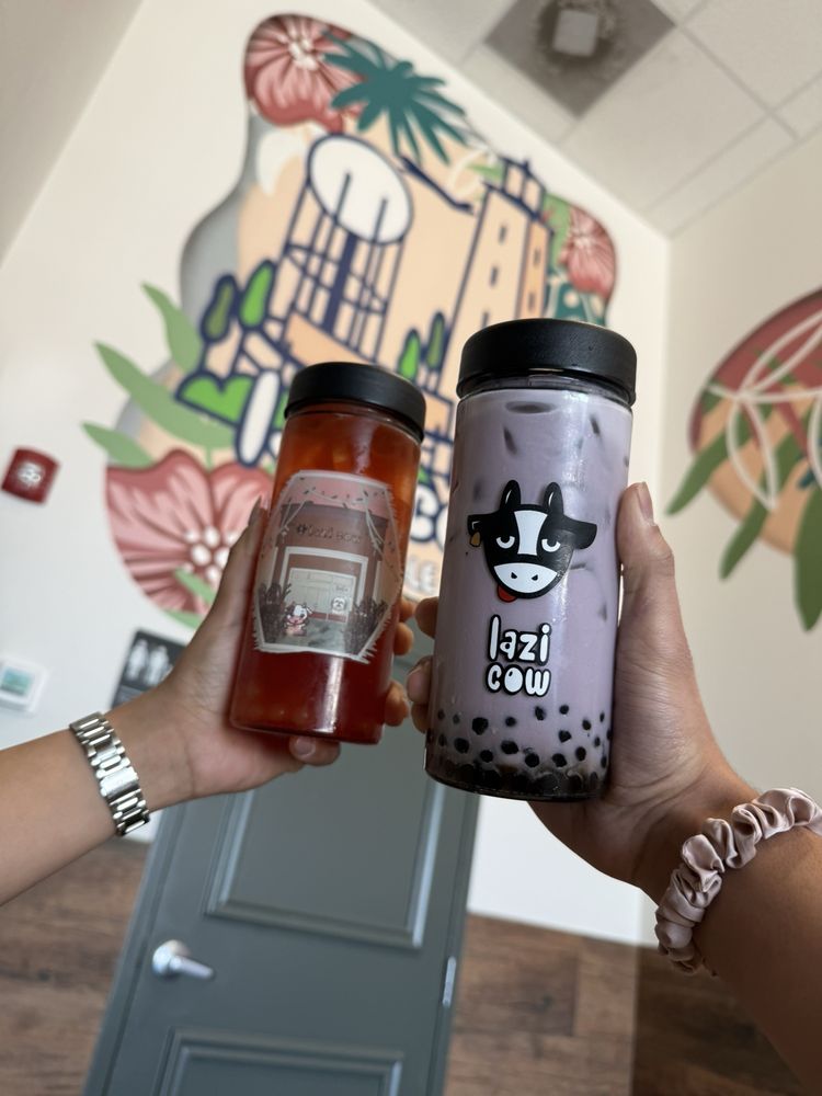 Lazi Cow - Colleyville Logo