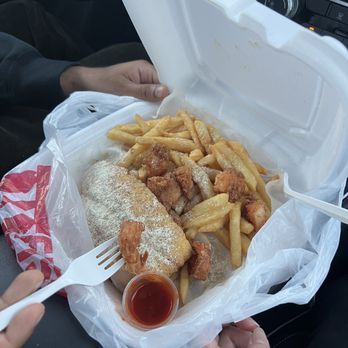 JJ Fish & Chicken - Comfort Food Near Me - Atlanta, Georgia JJ Fish & Chicken - Comfort Food Near Me - Atlanta, Georgia