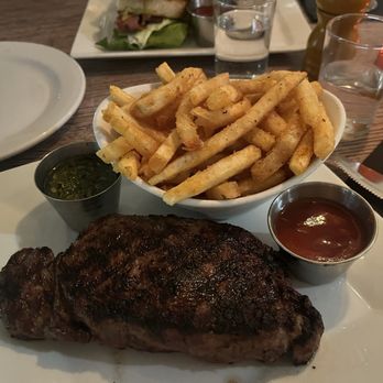 The Hideout Kitchen + Bar - New York Steak Frites - Comfort Food Near Me - Palm Desert, California The Hideout Kitchen + Bar - New York Steak Frites - Comfort Food Near Me - Palm Desert, California