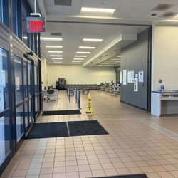 Santa Clarita Mail Processing Center - Passport section (Sat 9-11 passport walk ins welcome it varies)