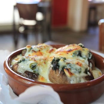 mea culpa - Champinones al graten rellenos de espinaca - Wine Bars Near Me - Potsdam, BB mea culpa - Champinones al graten rellenos de espinaca - Wine Bars Near Me - Potsdam, BB