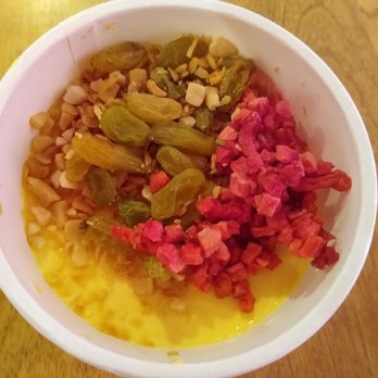 Shuyi Tealicious - Strawberry Brulee $3.95. - Bubble Tea Near Me - Ottawa, Ontario