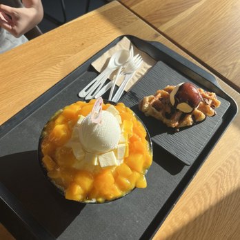 Sulbing - Mango - Desserts Near Me - Santa Clara, California Sulbing - Mango - Desserts Near Me - Santa Clara, California