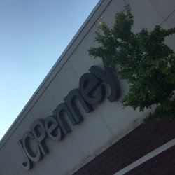 JCPenney - JC Penney of Harrisburg -- High Pointe Commons : 4680 High Pointe Boulevard, Harrisburg Storefront