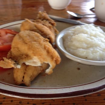Annie's Cafe - Sandwiches Near Me - Cedar Key, Florida