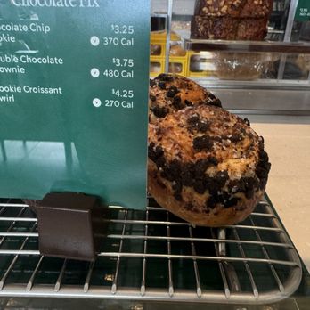 Starbucks - Coffee & Tea Near Me - Anchorage, Alaska