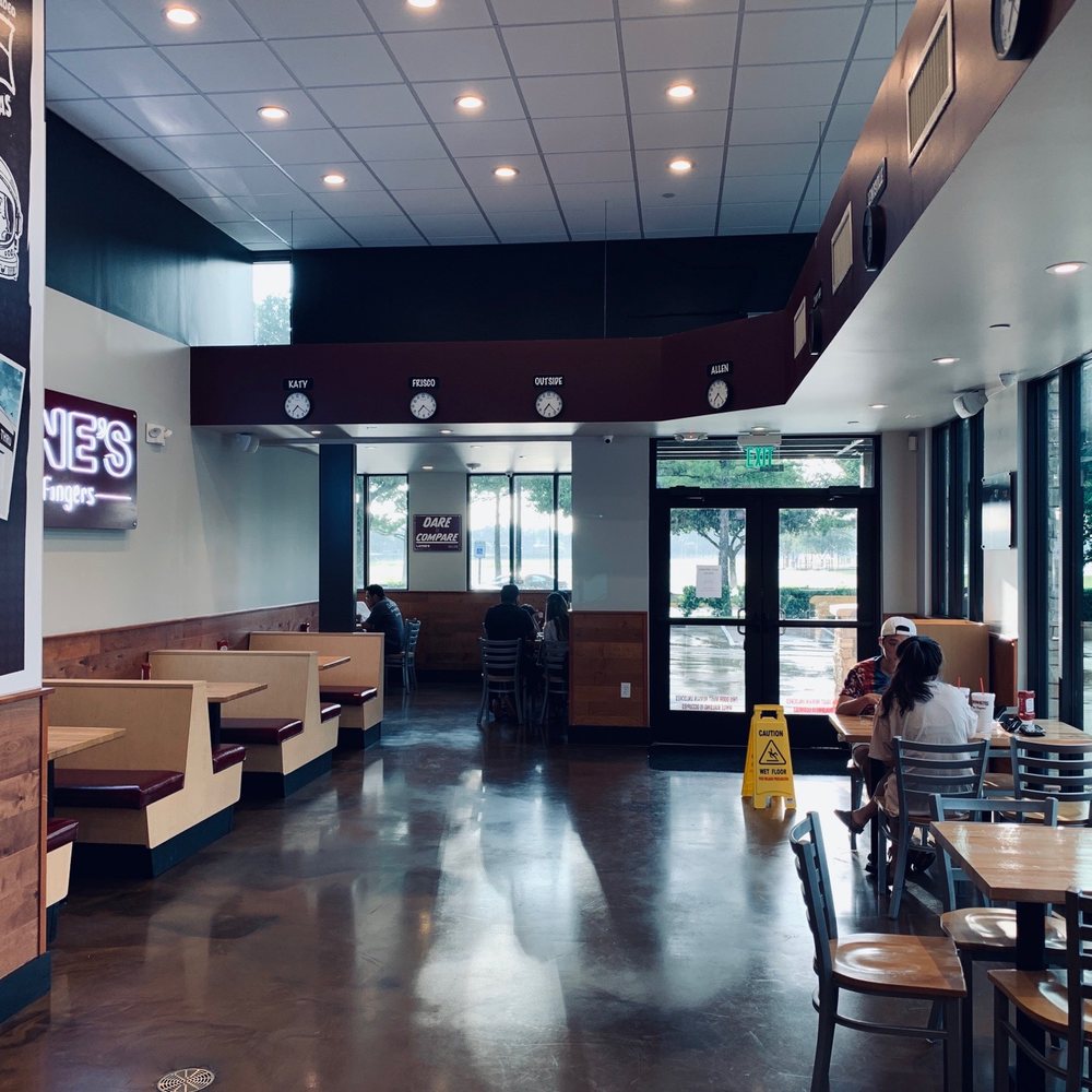 Layne's Chicken Fingers - Seating area - Fast Food Near Me - Katy, Texas