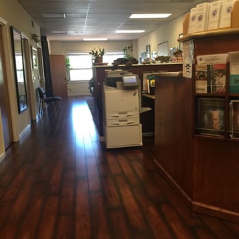 Montecito Chiropractic Center - Very professional and nice. A friend recommended me I woke up with back pain and they took me right in Very clean!! - Chiropractors Near Me - San Rafael, California Montecito Chiropractic Center - Very professional and nice. A friend recommended me I woke up with back pain and they took me right in Very clean!! - Chiropractors Near Me - San Rafael, California
